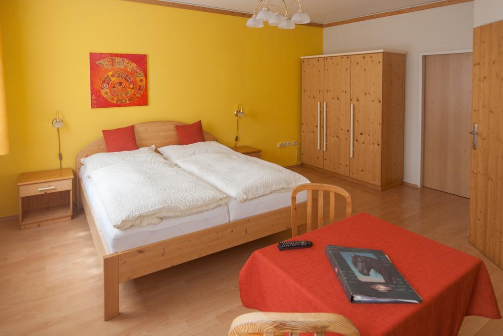 Pension & Reitstall Inghofer Heidenreichstein Εξωτερικό φωτογραφία